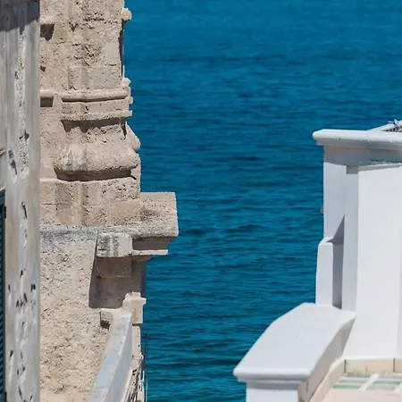 A Due Passi Dal Mare - Terra Cielo -